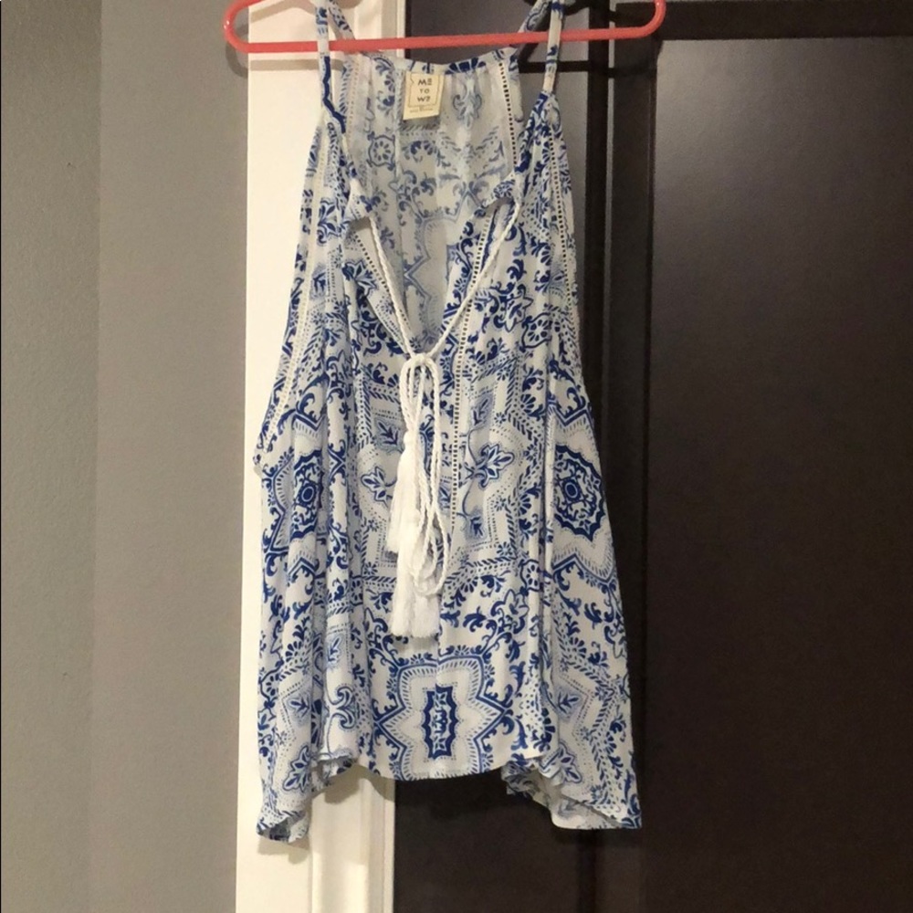 Blue and white designed blouse